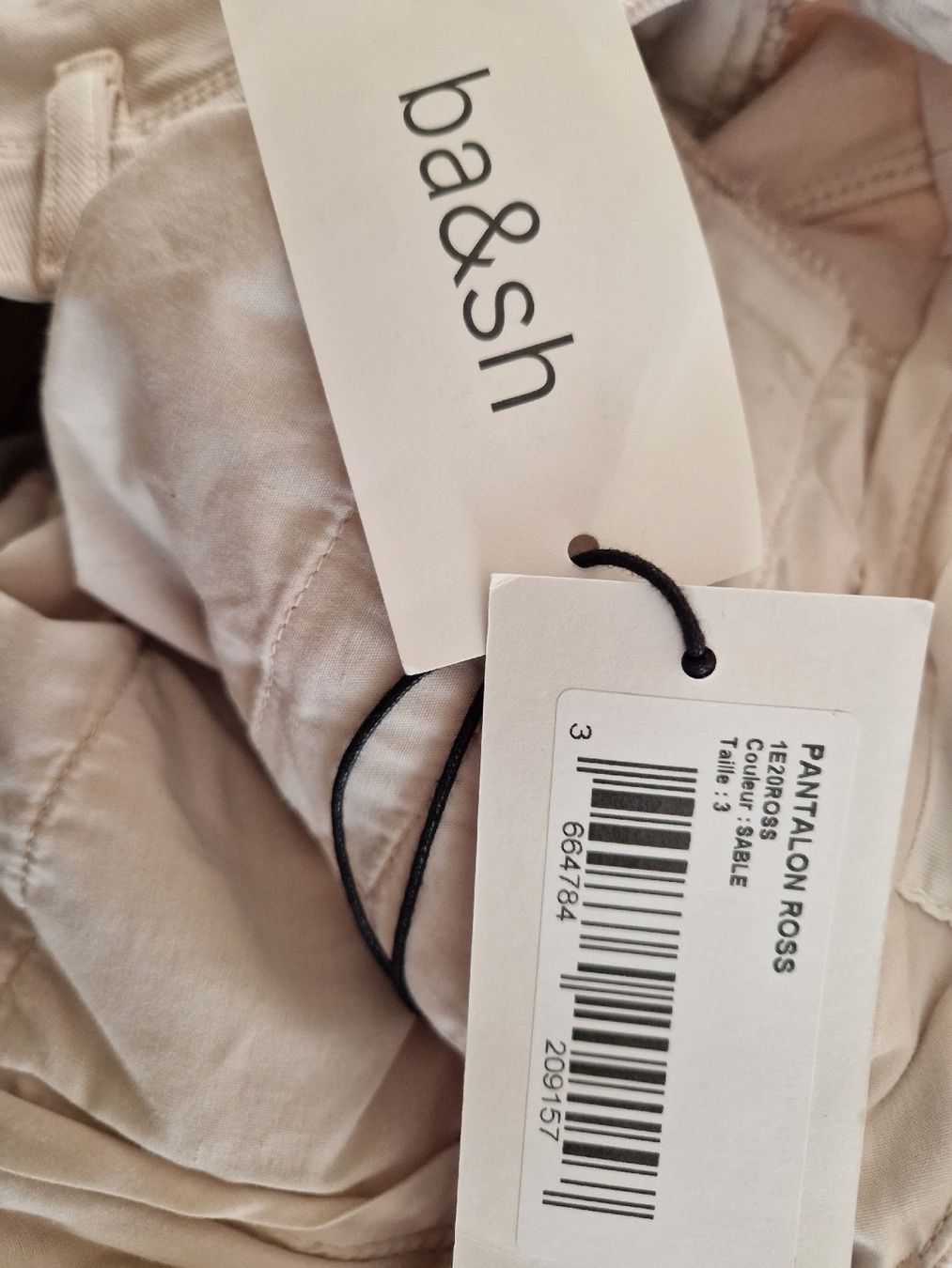 Pantaloni: pantaloni donna ba&sh originali – Nuovo e nell'imballaggio originale da Arbedo venduto da Gyn 5