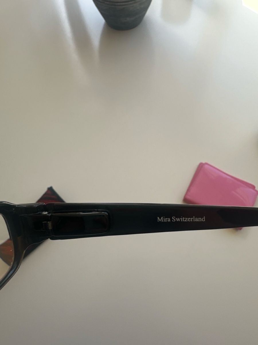 Occhiali & Lenti: Lesebrille stärke 1.5 mit Etui – Nuovo (secondo la descrizione) da Winterthur venduto da nic_r7kj 2