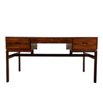 Dänischer Palisander Schreibtisch by Arne Wahl Iversen 1950s