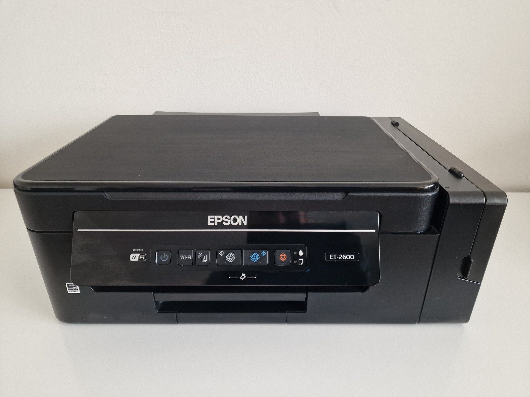 Epson Imprimantes: Epson EcoTank ET-2600 Multifunktionaler + GRATIS – D'occasion à Plaffeien par Rena88 2