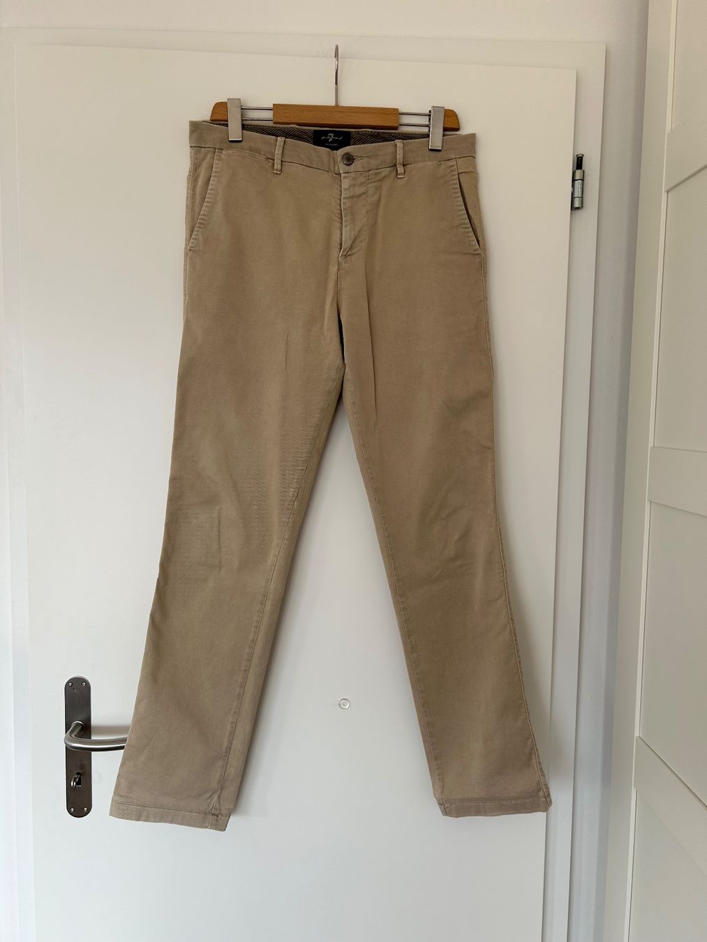 Mankind Pantaloni: 7 For All Mankind Chinos Top Condition – Usato da Erlenbach ZH venduto da Syssi_C