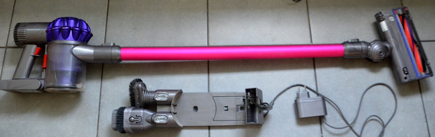 Dyson Aspirapolveri & Accessori: Staubsauger Dyson V6 aspirateur – Usato da Collonges venduto da arashee 1