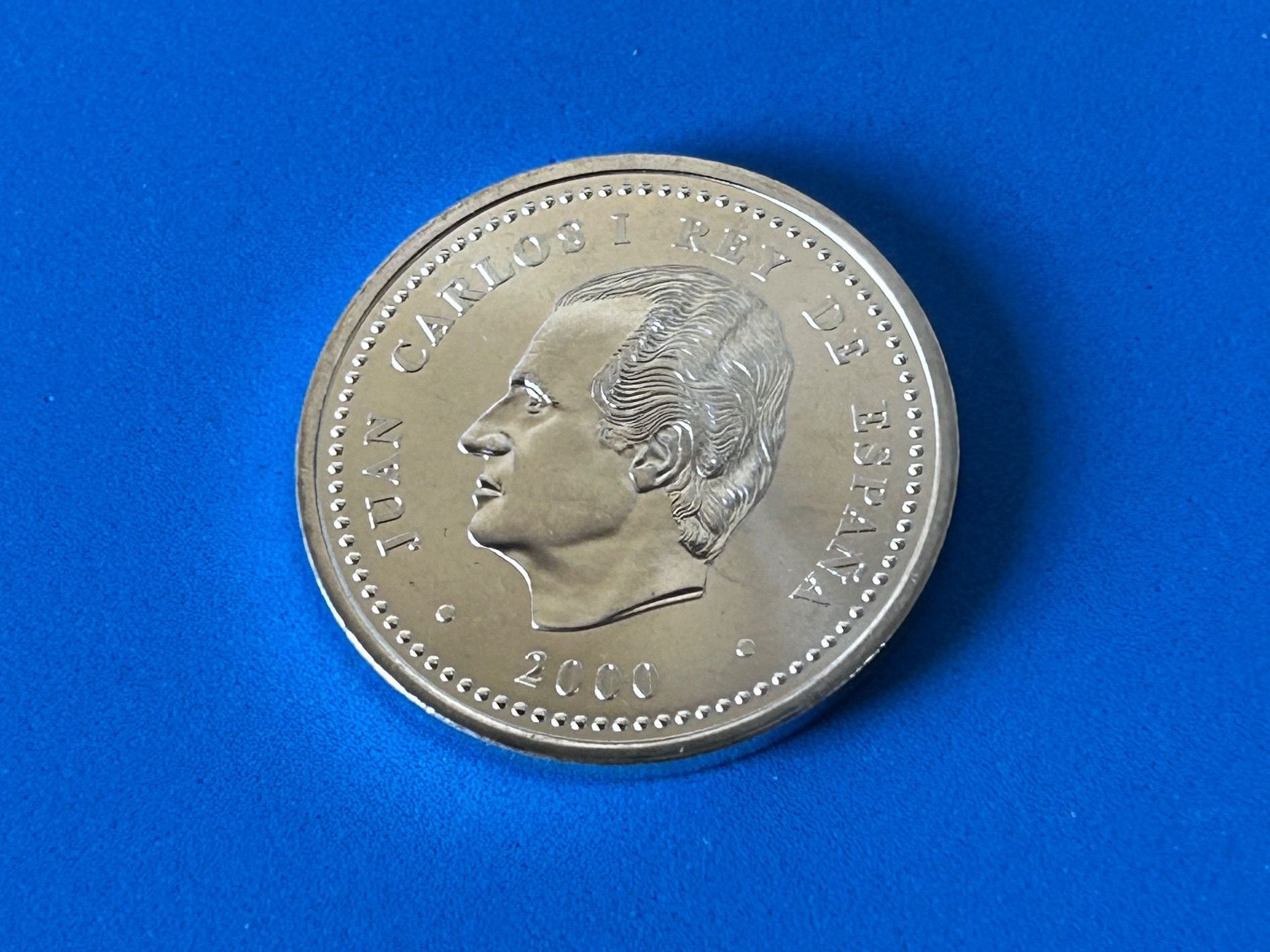 Tutti le monete: Spain - 2000 Pesetas (Charles V) 2000 – Usato da Corcelles NE venduto da AJKader 8