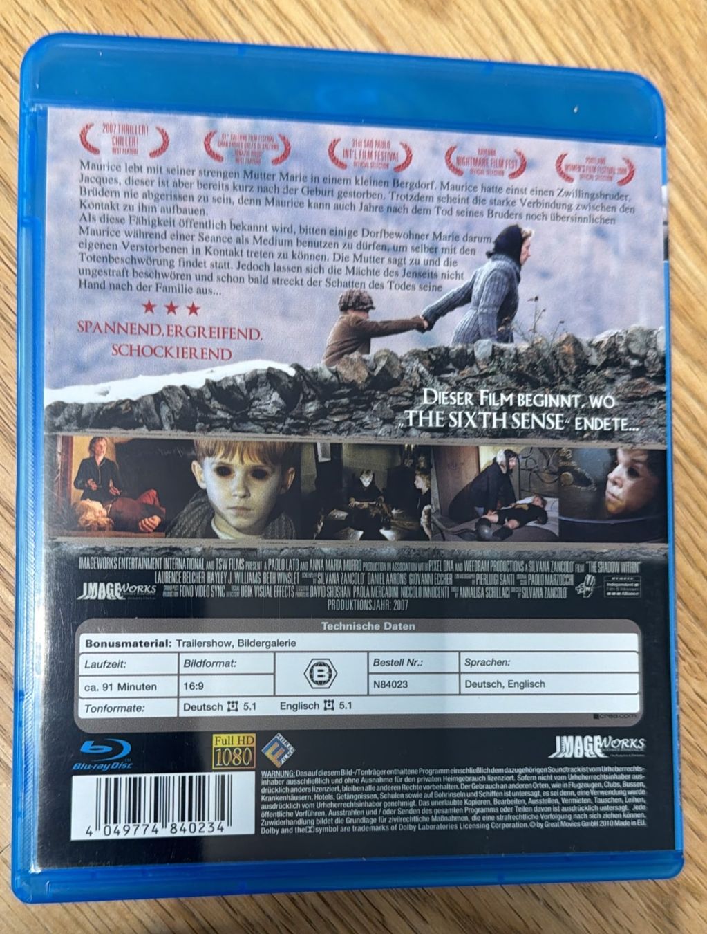 Tutti i DVDs: GHOSTS BLU-RAY – Usato da Zürich venduto da freioccasionen 2