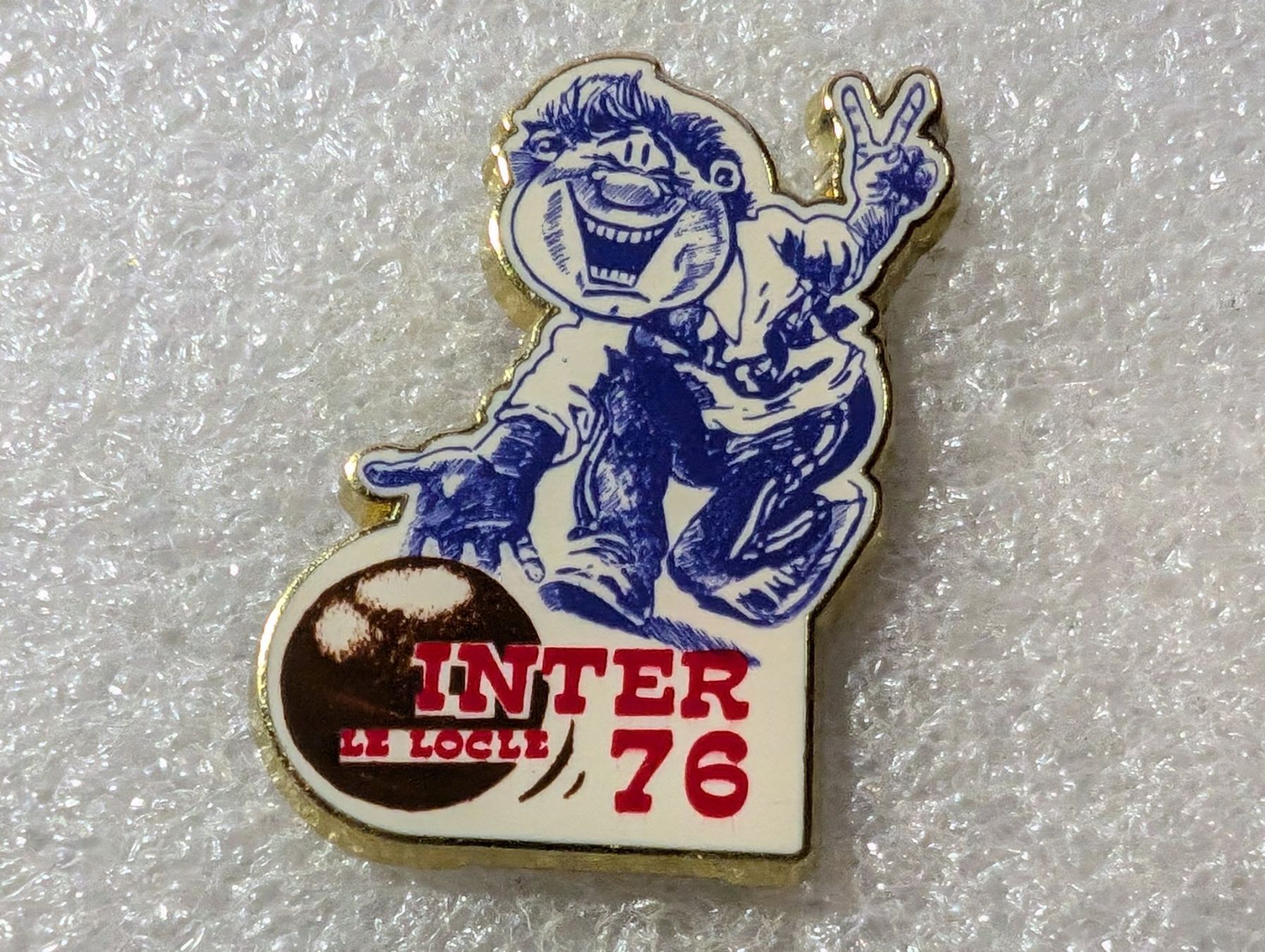 Placchette & Badge: Ansteckpin 201: Inter Le Locle – Usato da Oppligen venduto da Pin-Fall-Shop