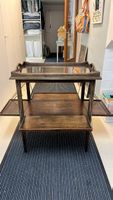 Antiker Bartisch aus dunklem Holz