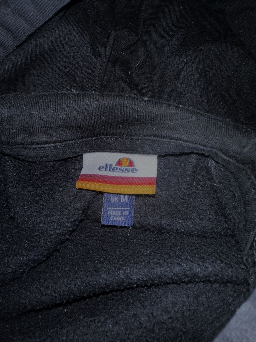 Ellesse Pulls & Sweat-shirts: Pullover ellesse / Grösse M – D'occasion à Konolfingen par Noelle_Bachmann 1