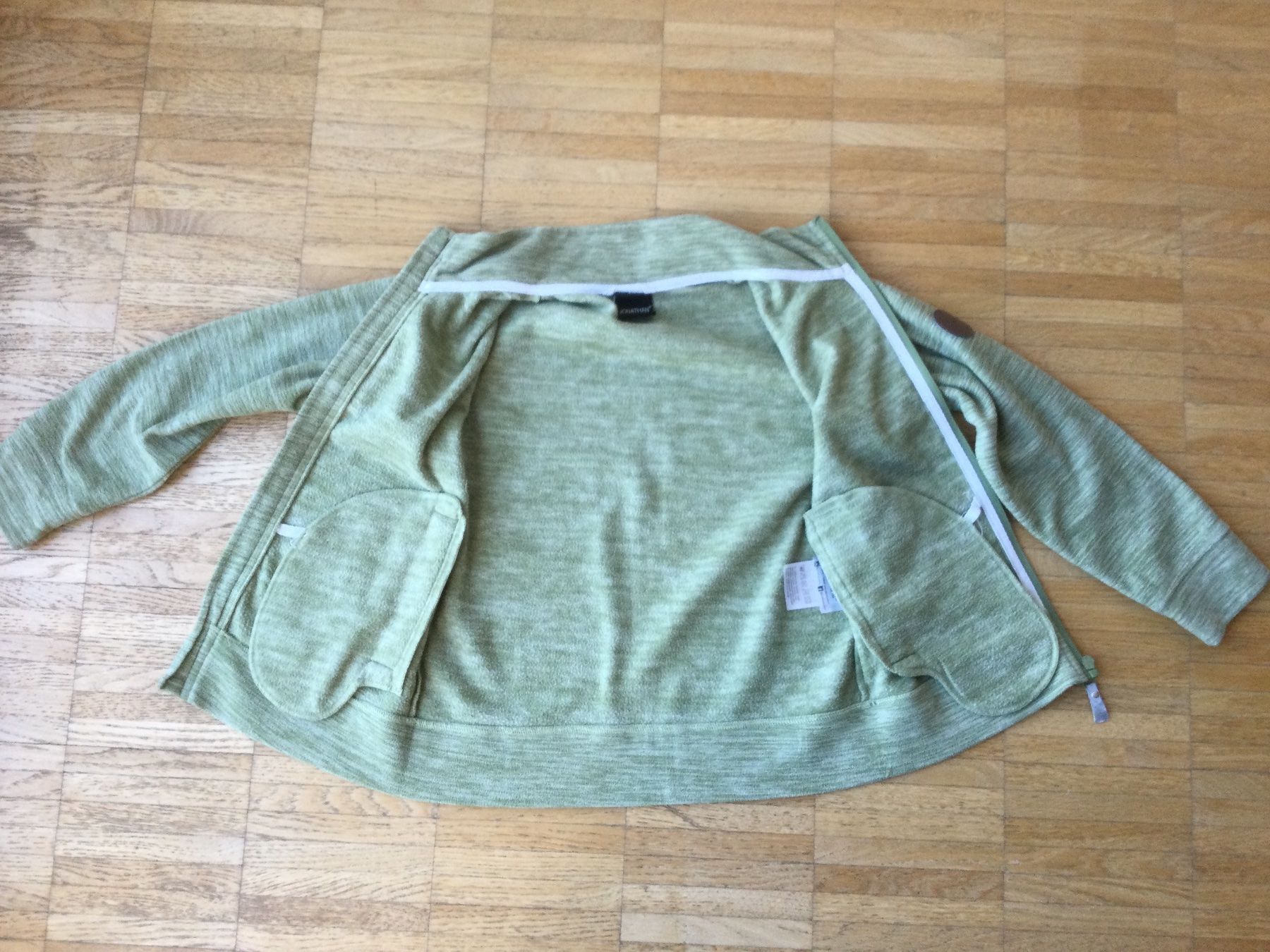Lotti & Set di vestiti: Fleece Anzug Lassie Mädchen, Gr 128 – Usato da Zürich venduto da VorlonShadow 6