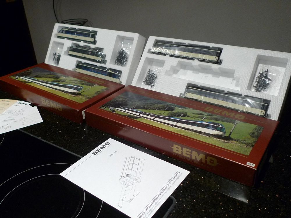 Bemo H0e/H0m Gauge Swiss Electric Crystal Panoramic Express, a boxed