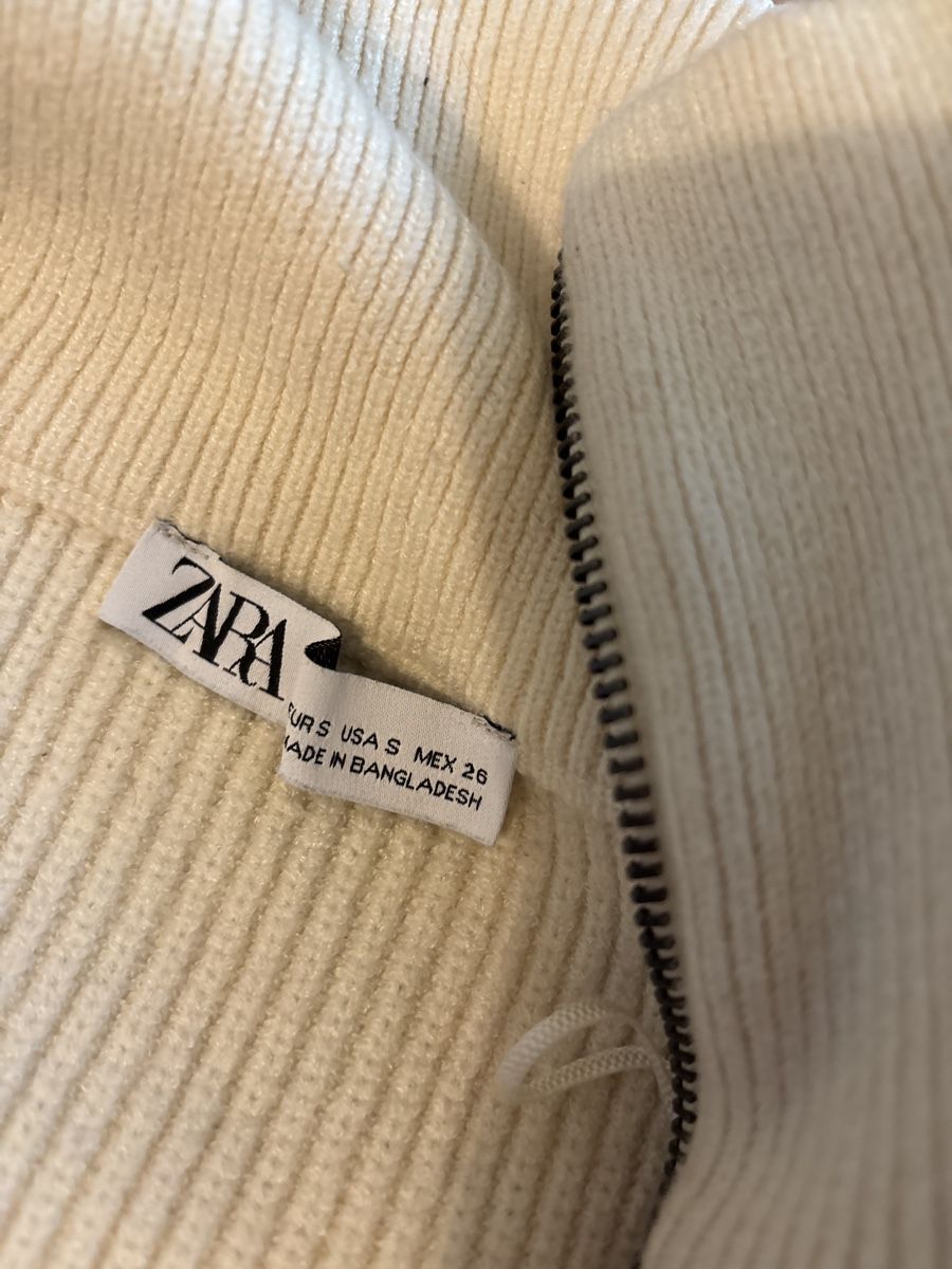 Zara Gilets & Westen: Zara Knit Vest - Size S – Gebraucht aus Männedorf von giu_wm6d 3
