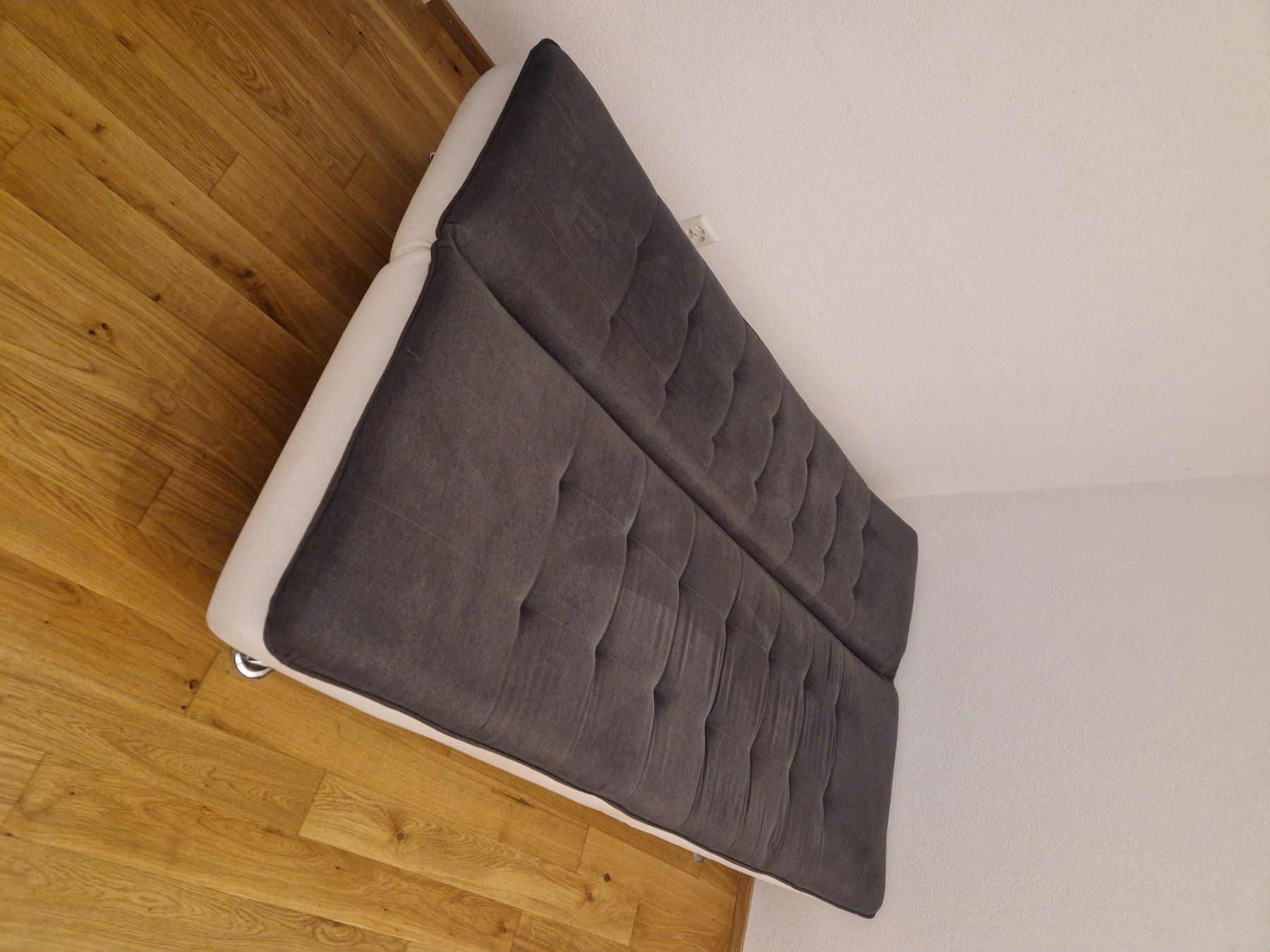 Sofas: Kleines Sofa (Bettsofa) – D'occasion à Adlikon b. Regensdorf par MELJO12 2
