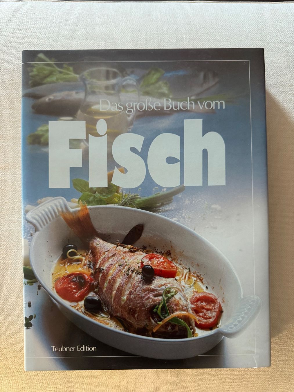 Bücher: Fischbuch – Gebraucht aus Herrliberg von Hamptonlane