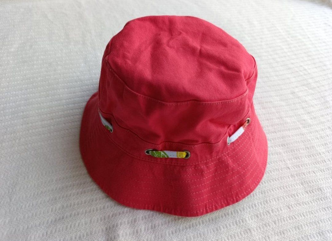 Altro abbigliamento per bambino: Sommer Hut Kinder Gr 54 – Usato da Zürich venduto da ShadowVorlon