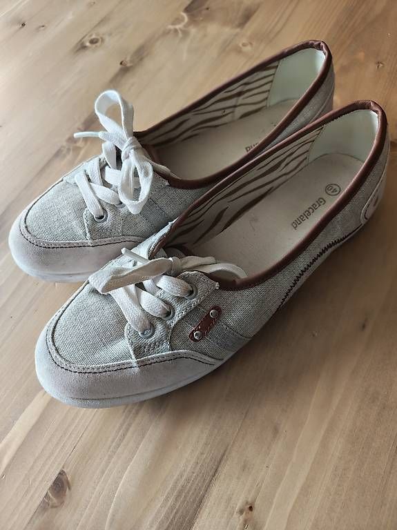 Damenschuhe: Sommerschuh gr. 40 – Gebraucht aus Flawil von minggeli83 1