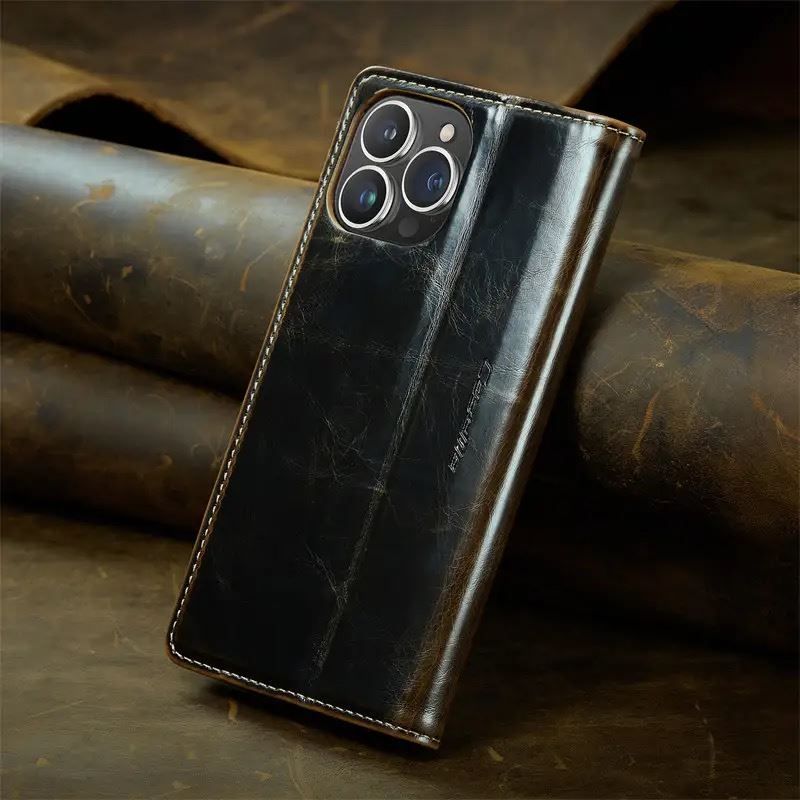 Coques & Protection écran: CaseMe iPhone 14 Pro Max Leder Case – Neuf avec emballage d'origine à Zürich par Store-247 2