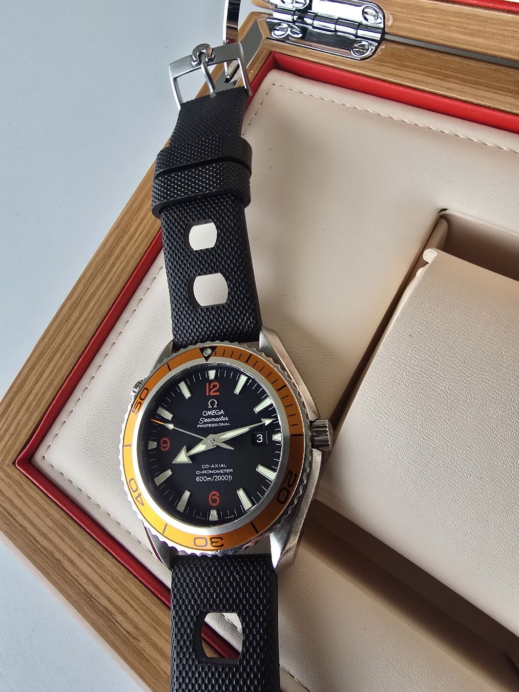 Omega Uhren: Omega seamaster – Gebraucht aus Zug von TitaL