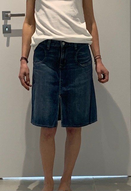 Jupe En Jeans Fuligni - Taille 40, Longueur 43 Cm - Bleu, Style évasé - Occasion TBE