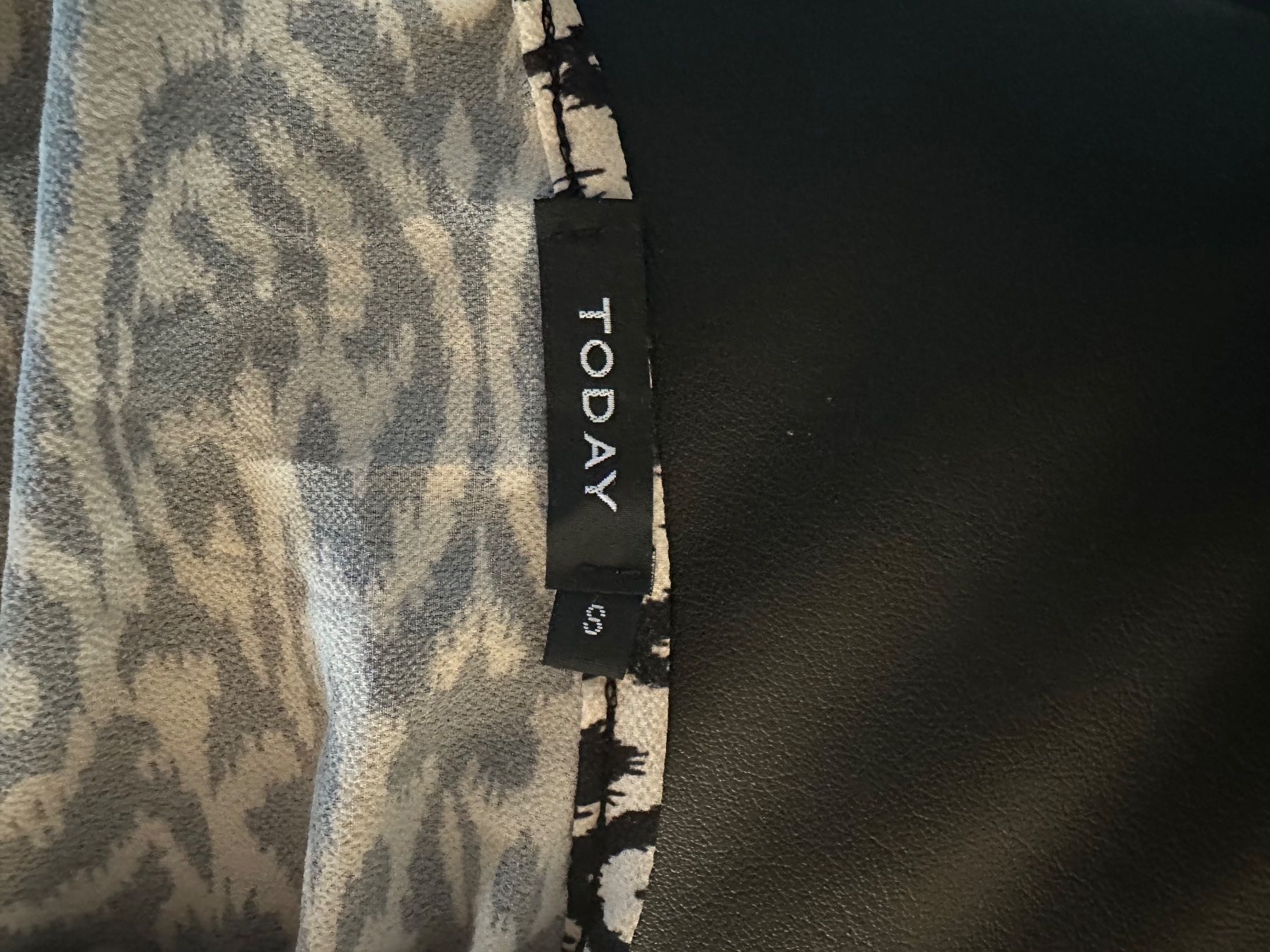 Zebra Vestiti: Schönes Sommerkleid mit Muster – Usato da Grafstal venduto da jes_t6s7 3