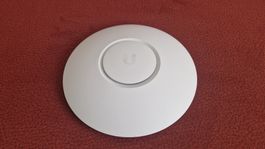2x Ubiquiti NanoHD Access Point