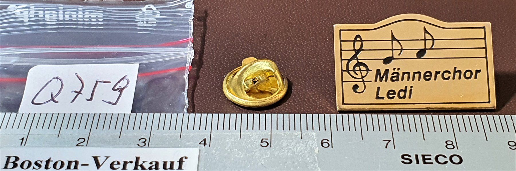 Plaketten & Abzeichen: Q759 - Pin Männerchor Ledi – Gebraucht aus Reinach BL von Boston-Verkauf 1