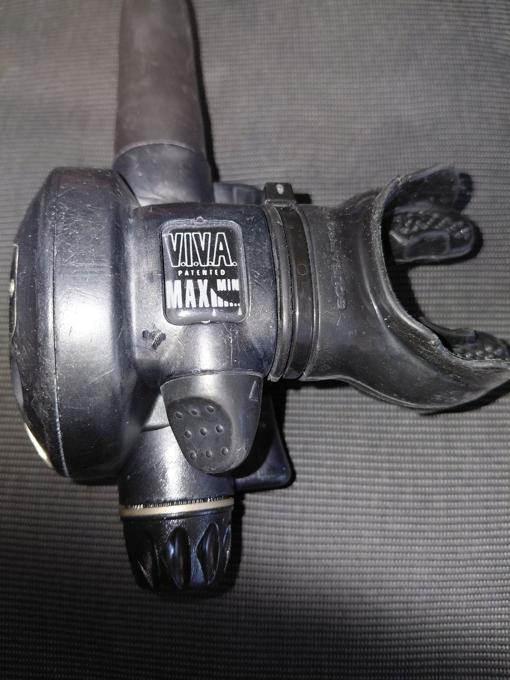 Scubapro Respiratori & Giubbotti: SCUBAPRO S600 2.STUFE – Usato da Illnau venduto da myoneclaude 1