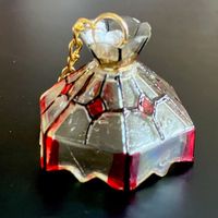 Hängelampe (Tiffany-Stil, bunt) f/Puppenstuben. Nicht el.