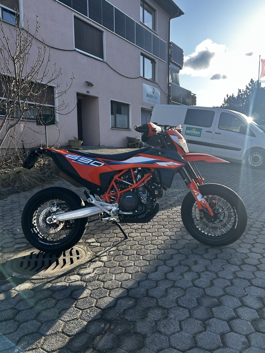 KTM Route: KTM 690 SMC-R – D'occasion à Maienfeld par MoehrAG 5