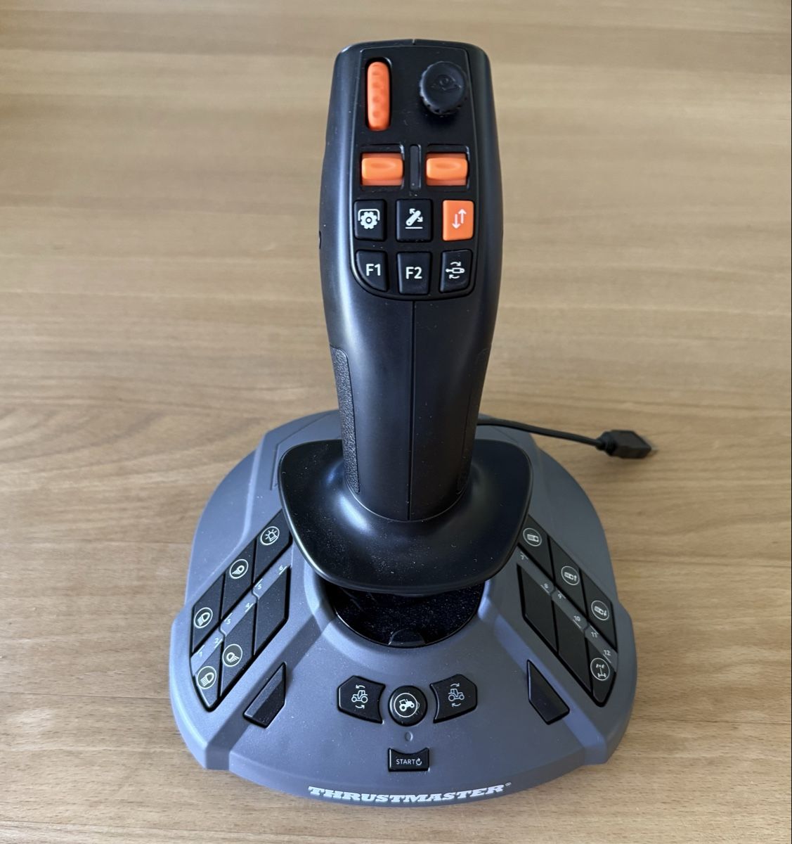 Thrustmaster Manettes: Thrustmaster SimTask FarmStick Joystick – D'occasion à Sirnach par Mouse1973