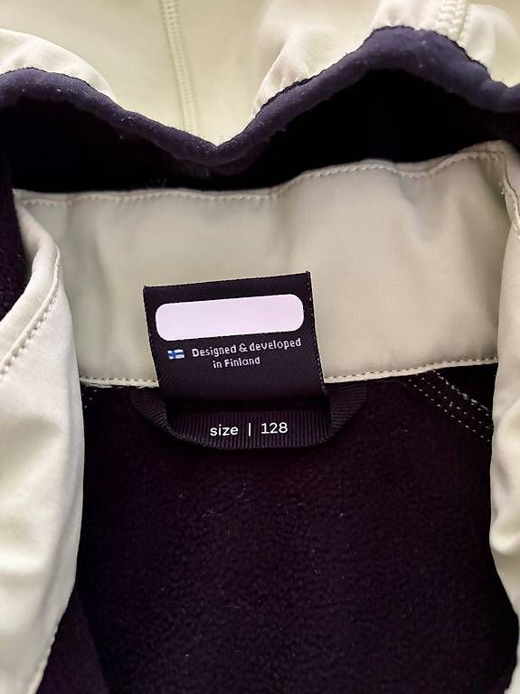 Giacche & Cappotti: Reima Softshelljacke / hellgrün / Gr 128 – Usato da Wettswil venduto da Dukefunk 1