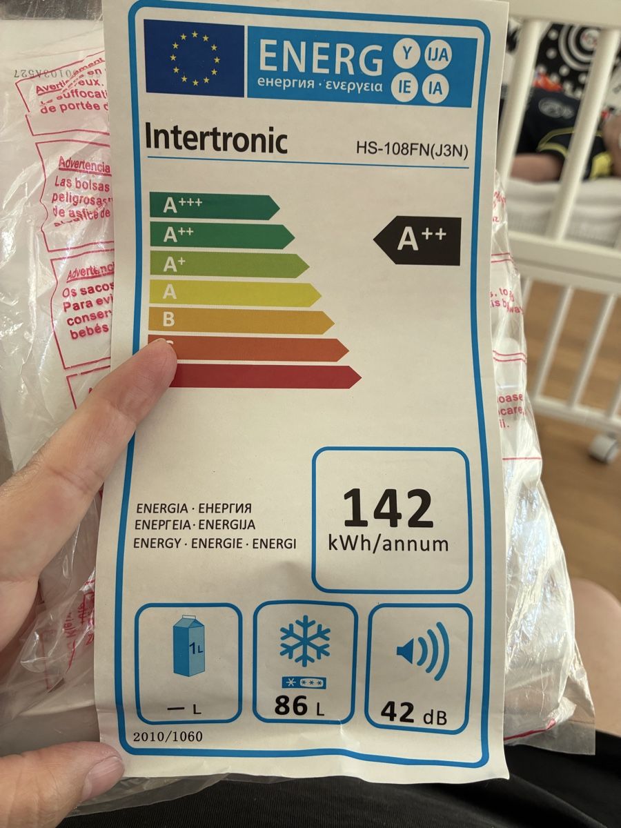 Congélateurs: Intertronic Gefrierschrank  – D'occasion à Saland par Francyherrera 3