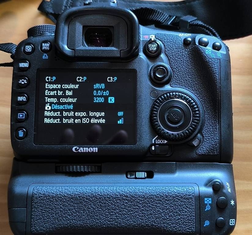 Fotocamera: Canon EOS 7D  Seulement 7767 déclenchements – Usato da Gossens venduto da stb678 1