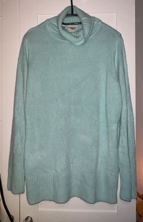 • Rollkragen Pullover •