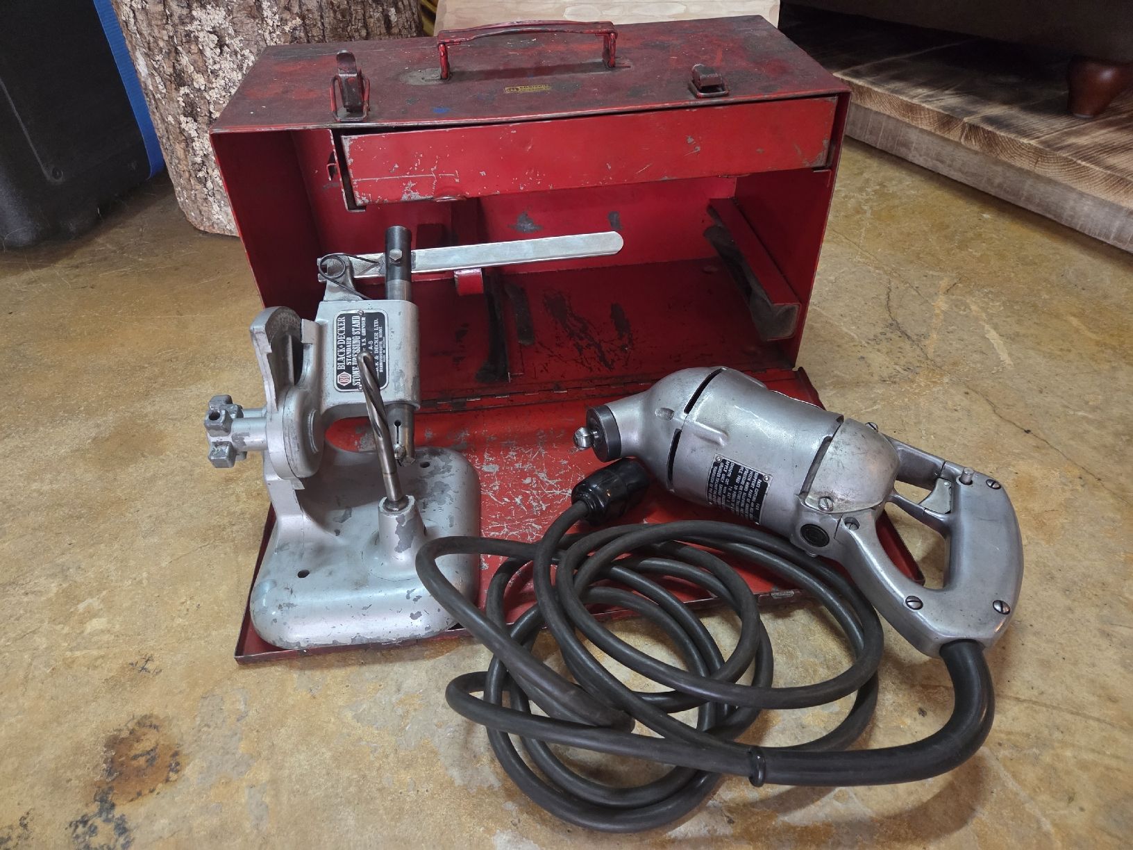 Tutti gli attrezzi: rectifieuses siège de soupape Black & Decker Vibro-Centric  – Usato da La Chaux-de-Fonds venduto da miami-vice1985 4