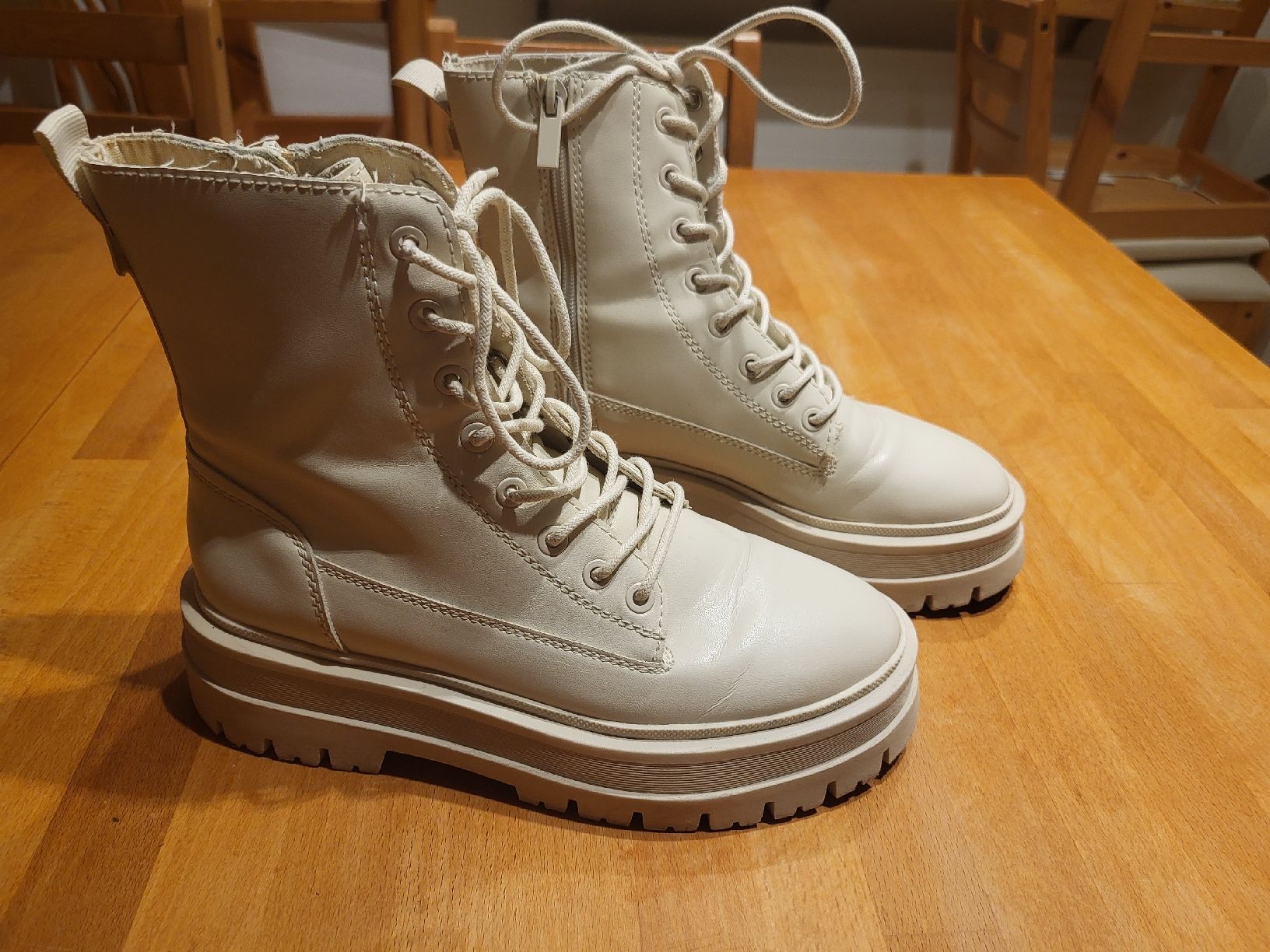 Stradivarius Scarpe da donna: Stradivarius Stiefel Grösse 37 – Usato da Zunzgen venduto da tir_2gh6 1