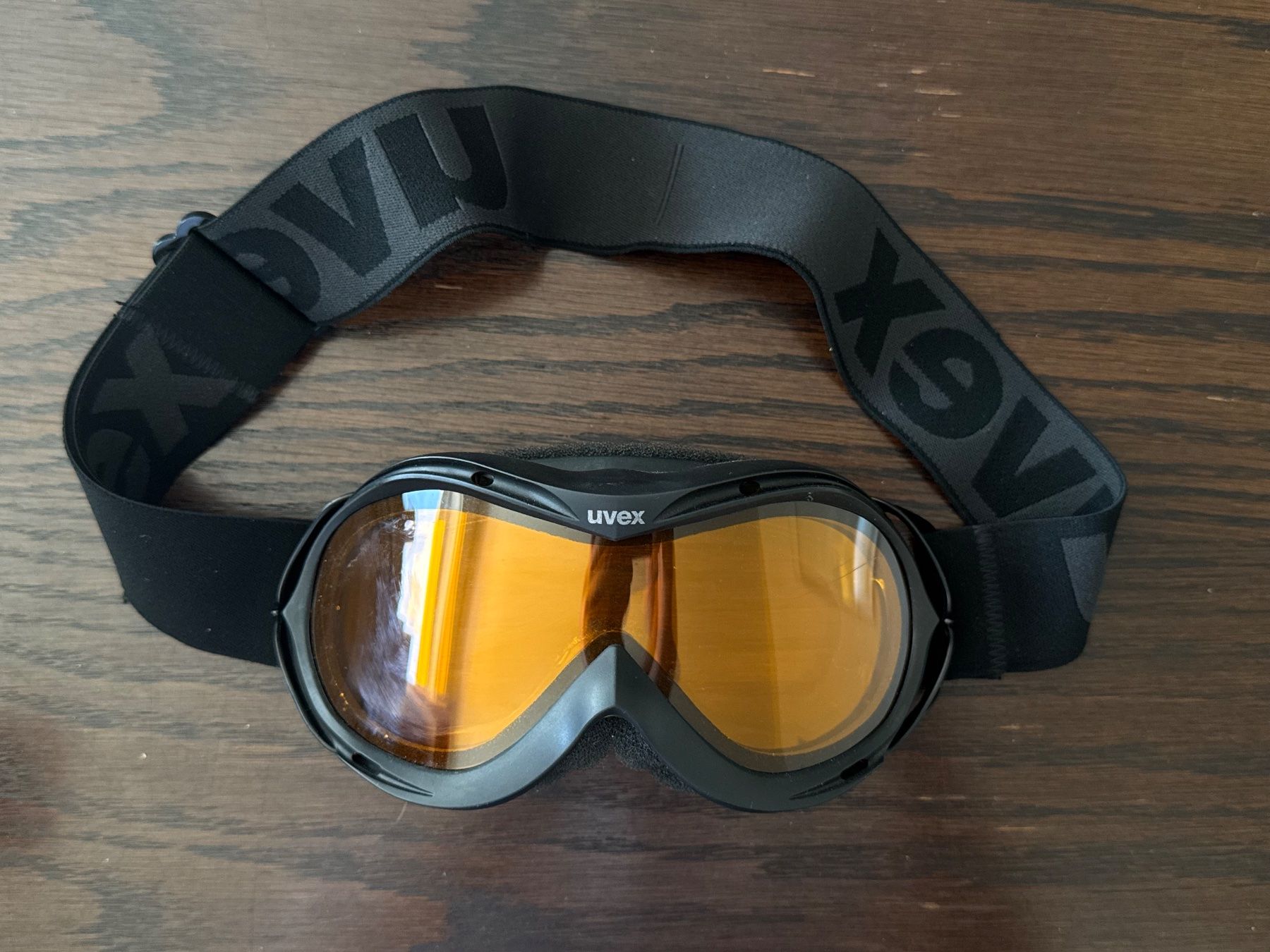 Marker Caschi: Marker Skihelm + Uvex Skibrille – Usato da Binningen venduto da Dan_Shachar 6