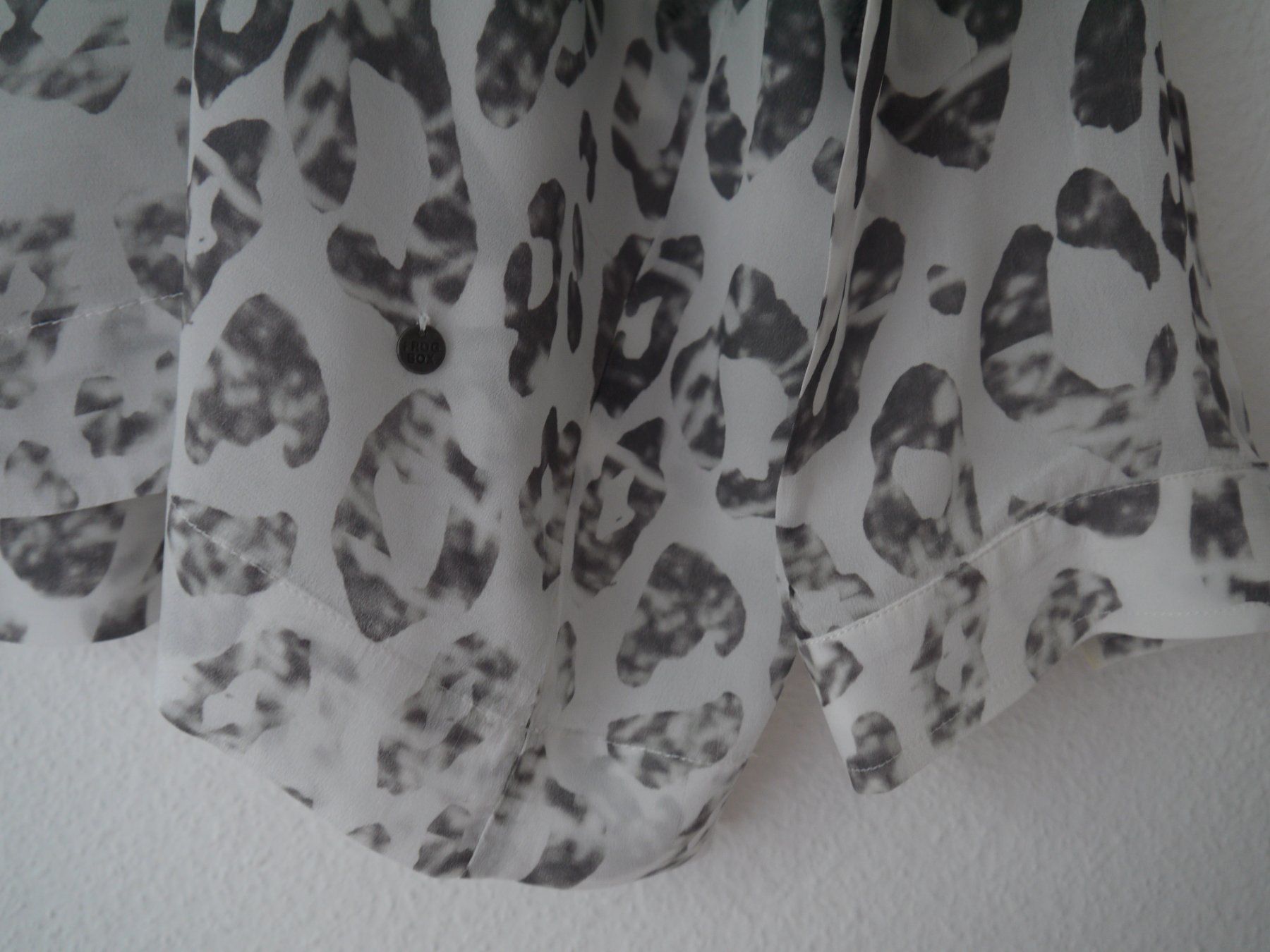 Camicette: FROGBOX Bluse Gr.S- XL... gross geschnitte – Usato da Hagendorn venduto da Blaf 5