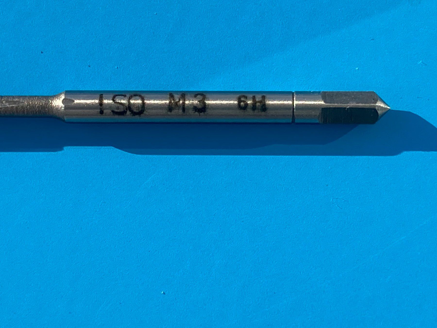 Reishauer Tutti gli attrezzi: REISHAUER HANDGEWINDESCHNEIDER  ISO M3 6H     neu – Nuovo e nell'imballaggio originale da Subingen venduto da ArtBead 1