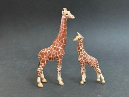 Schleich Giraffe und Giraffenbaby