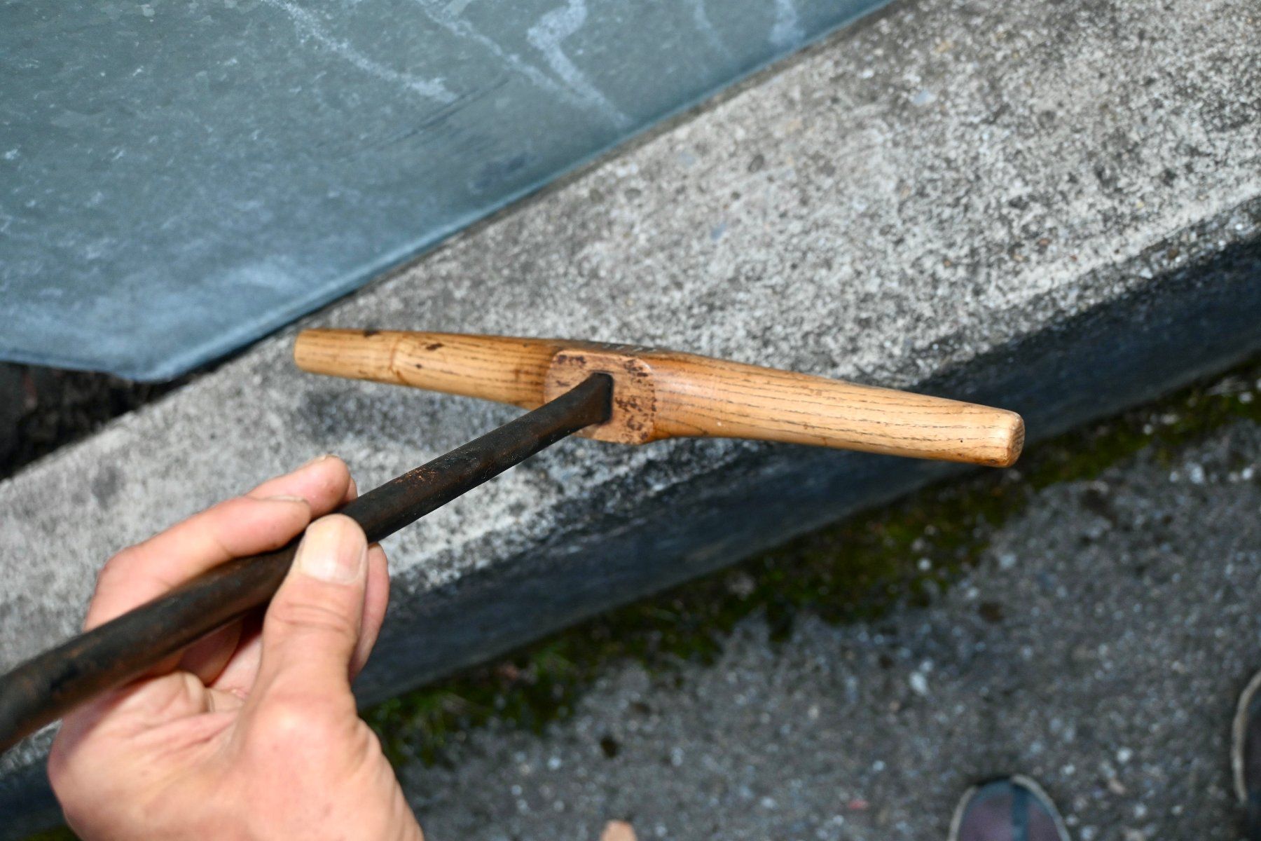 Tutti gli attrezzi: ANTIKER Handbohrer Länge 46cm punziert ANKER & 22 – Usato da Pfaffhausen venduto da mono_rec 9
