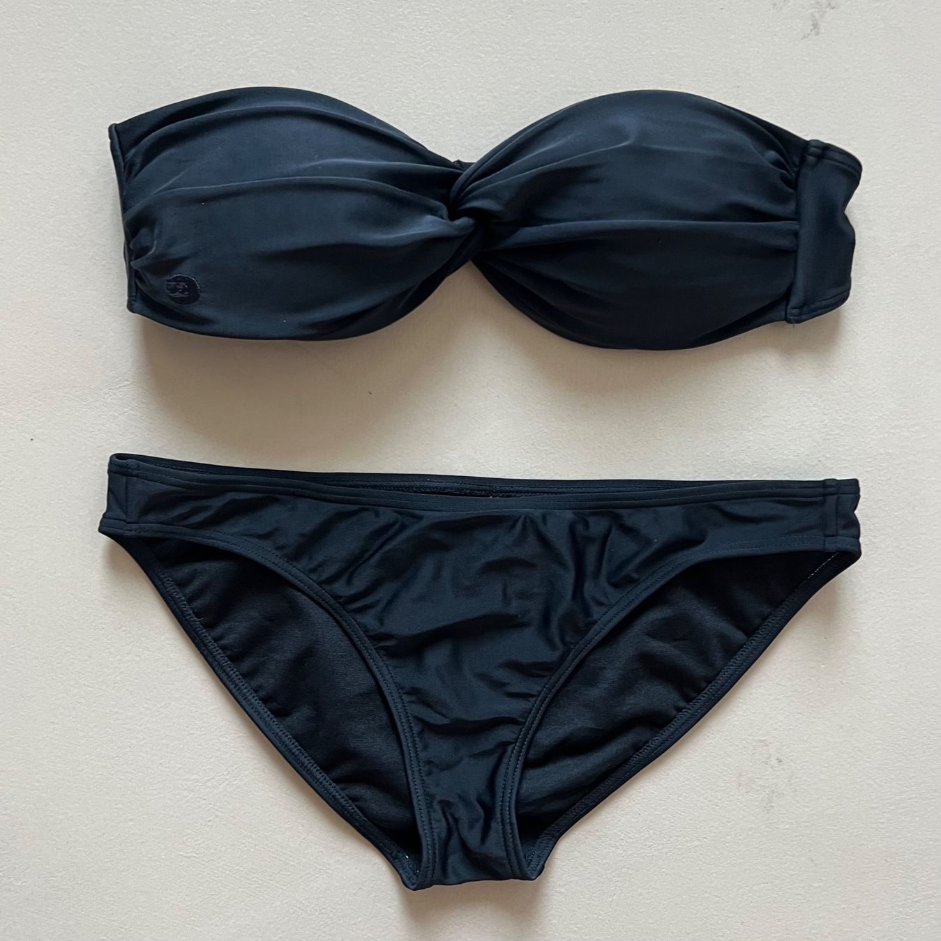 Billabong Costumi da bagno & Bikini: BILLABONG Bikini 🖤 – Usato da zürich venduto da vintage12
