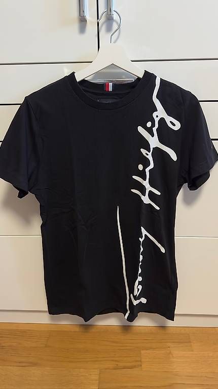 T-shirt: Tommy Hilfiger T-Shirt S – Usato da Romanshorn venduto da cedoo8590