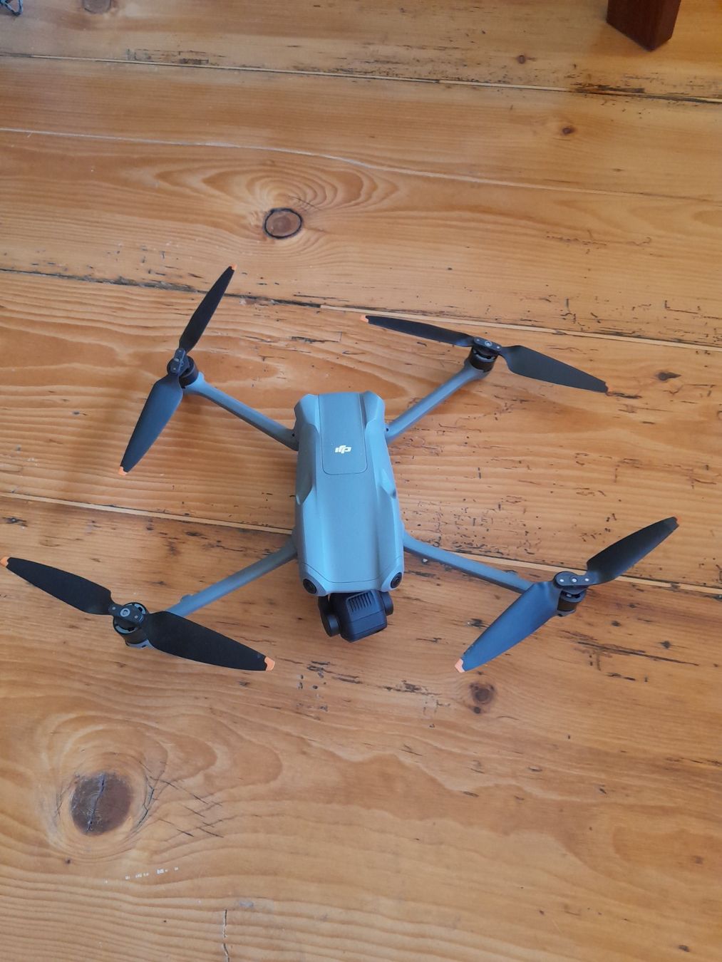 DJI Videocamere: Drohne DJI Air 3 – Usato da Egolzwil venduto da Sal91