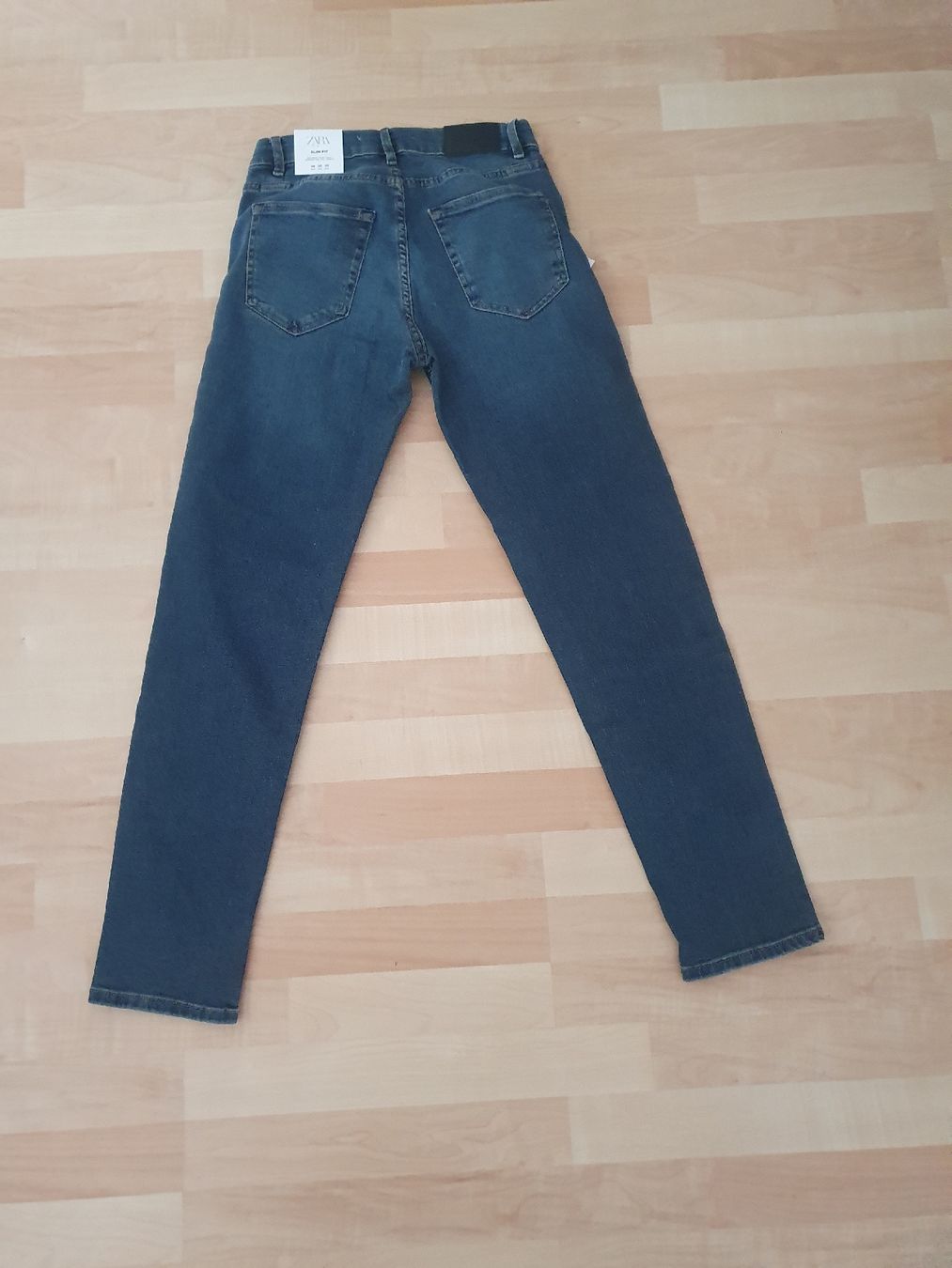 Zara Jeans: Damenjeans von Zara – Nuovo e nell'imballaggio originale da Zürich venduto da Sami78 1
