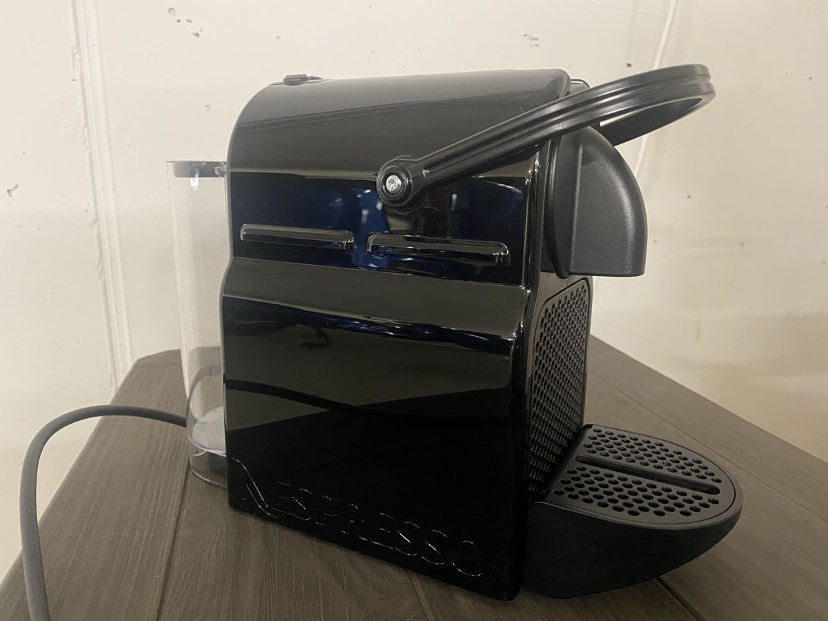 Nespresso Macchine per caffè & Macchine per espresso: Nespresso Kaffeemaschine – Usato da Eglisau venduto da kawa67 2