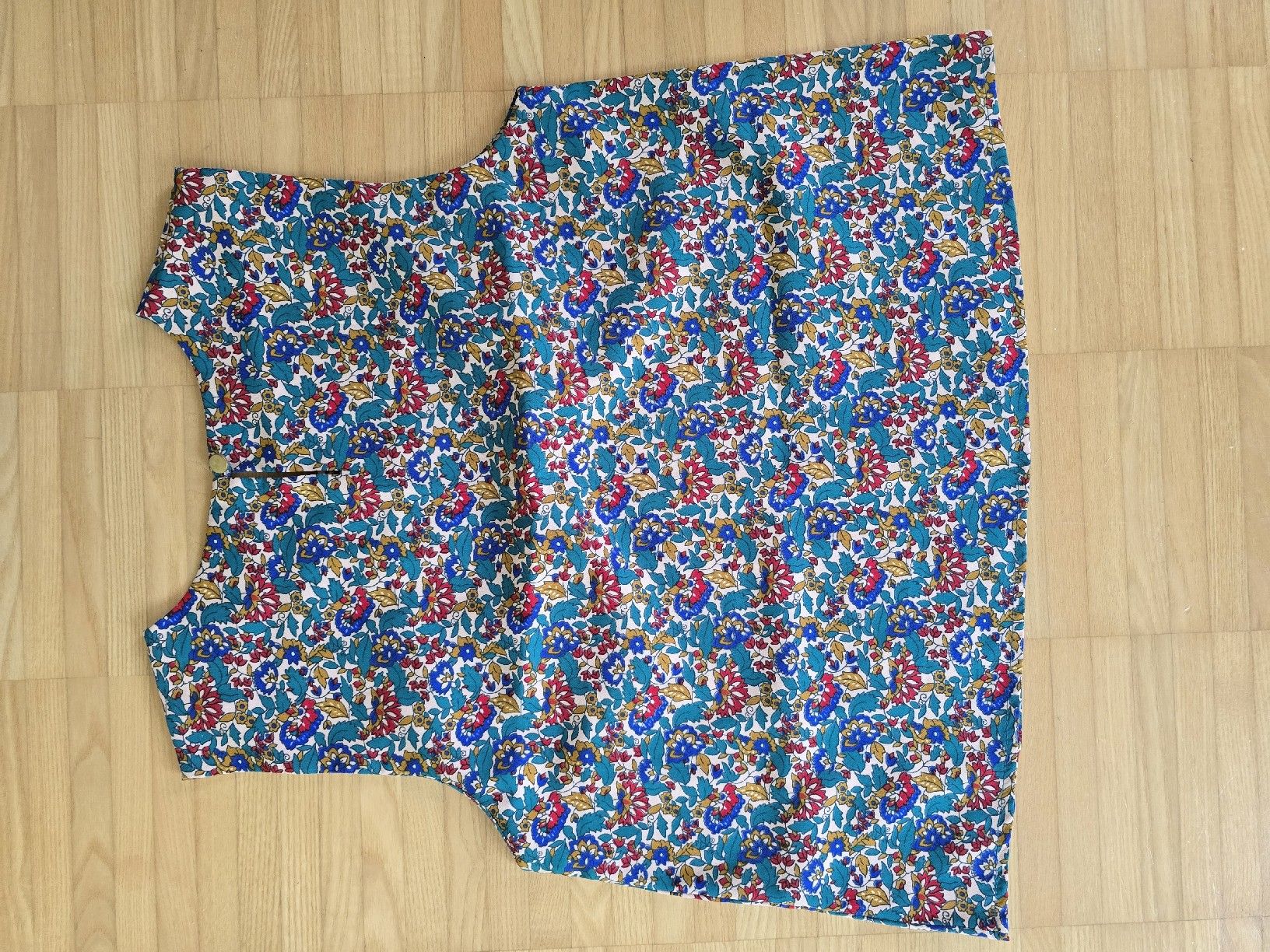 Camicette: Blusen mit Blumenmuster, Grösse XS – Nuovo (secondo la descrizione) da St. Gallen venduto da A.W.128 3