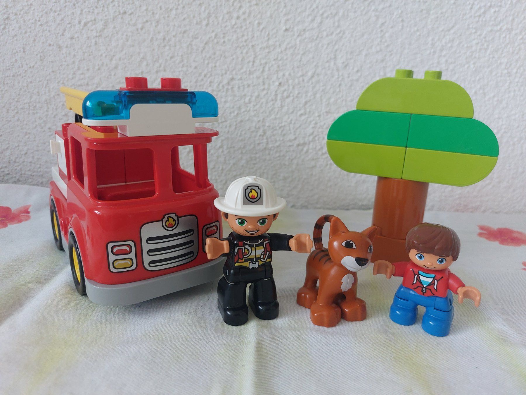 Lego Giocattoli: LEGO Duplo 10901 Feuerwehrauto – Usato da Balterswil venduto da Steineparadies 1