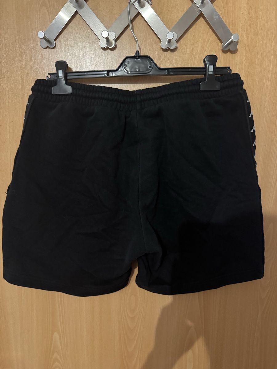 Kappa Pantalons: Coole Kappa Shorts – D'occasion à Ins par maximal_30CHF 1