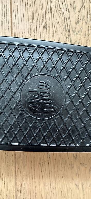 Slide Skateboards: Skatebord Slide noir et blanc – Usato da Bulle venduto da ste_t2ng 1
