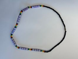 Perlenkette (Schwarz-Bunt)