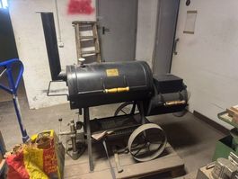 Texas Ranger BBQ-Smoker